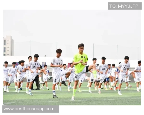 上海创林足球俱乐部携手青训发展助力足球梦想启航新篇章