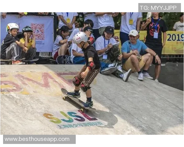 成都飞盘队逆袭之旅揭示极限运动嘉年华的热血与激情 成都飞盘队逆袭之旅揭示极限运动嘉年华的热血与激情