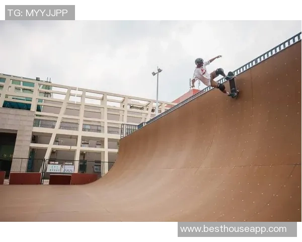 滑板与人生的交织：赵强的深度对话与成长故事